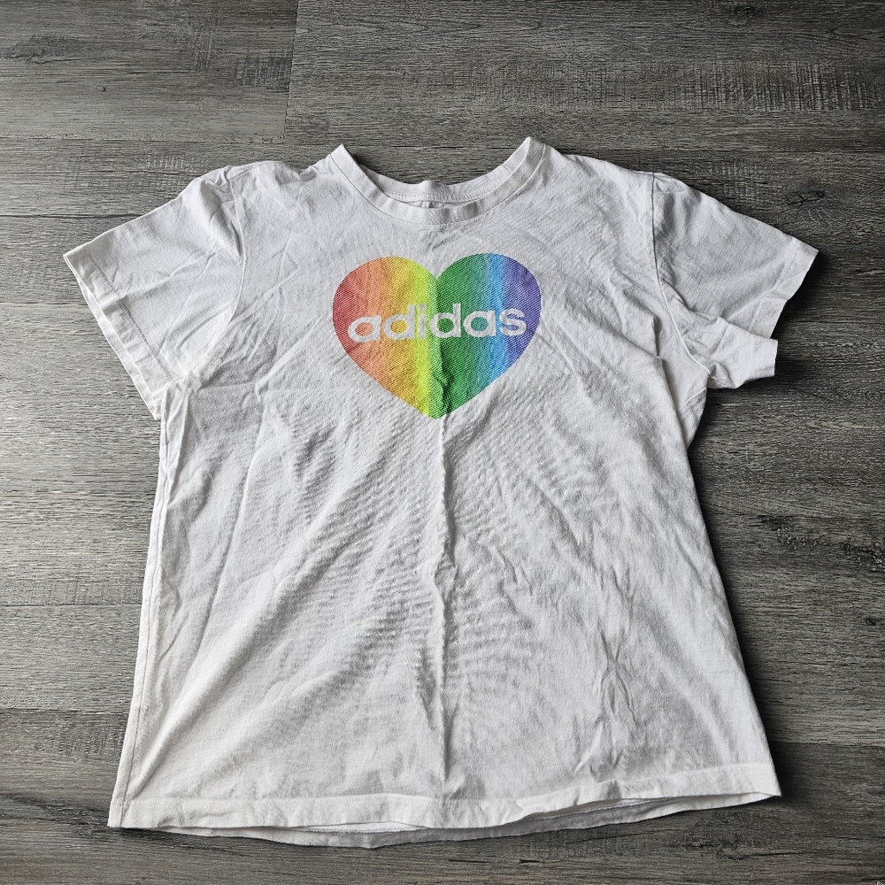 adidas White Tee with Rainbow Heart Graphic
